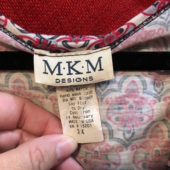 M.K.M. Top with slouchy Neckline Size 3X - Picture 6 of 6